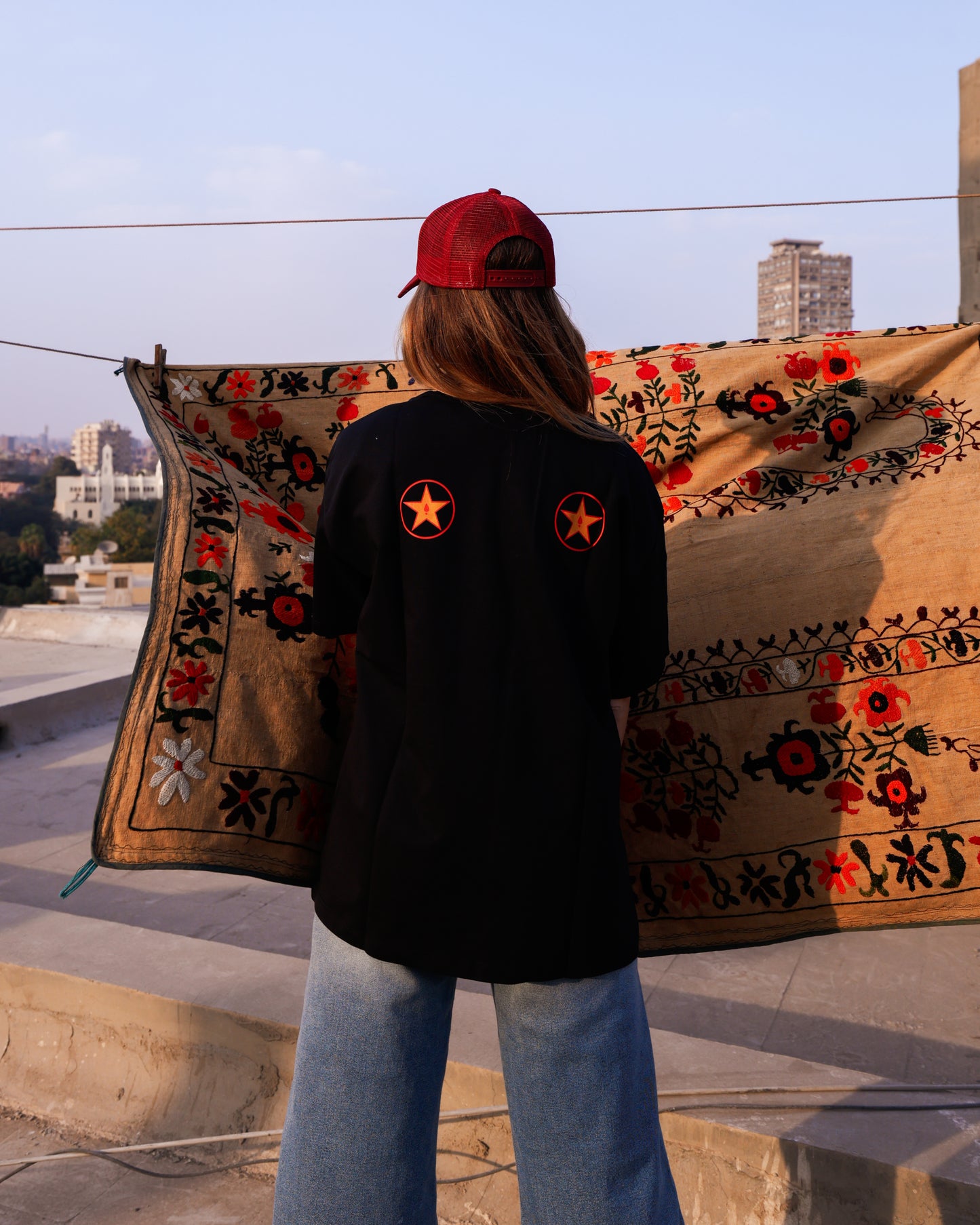 El 3ein Sabetny Unisex Oversized Tee