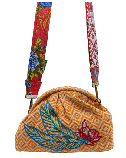 Mamora Clutch