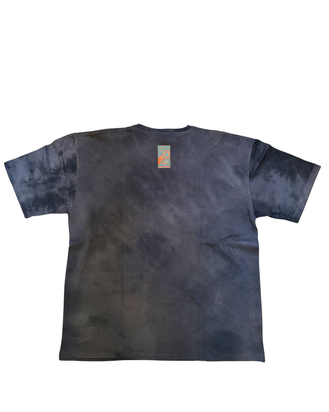 Ana Qot Hor  Oversized Tee