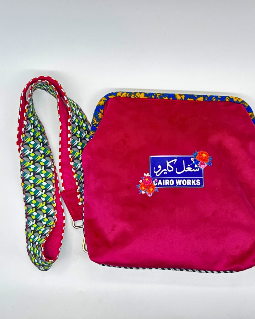 Velvet Clutch Share3 El Helwin